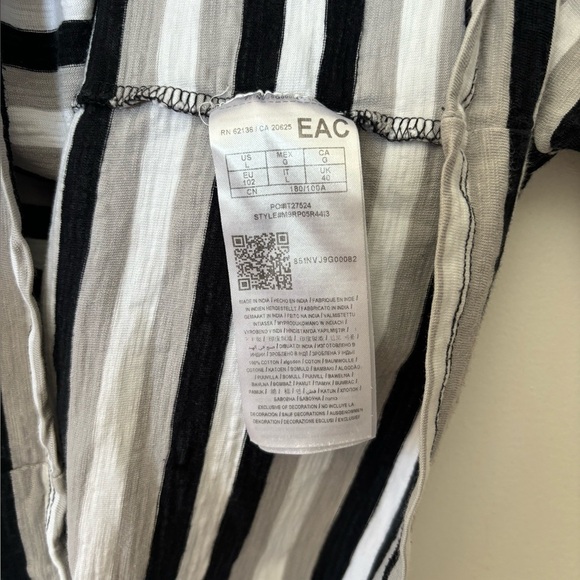 🎉4/30$🎉 Guess Black & White Striped Shirt – Size Large 👕 - Picture 3 of 4